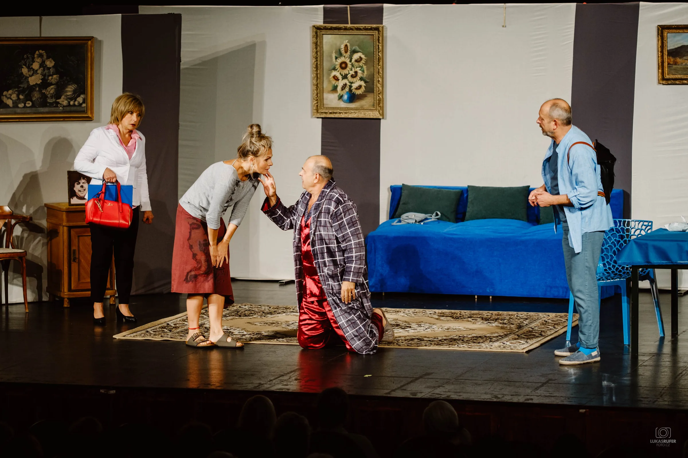 FANNY AGENTURA — JAKUB ZINDULKA: HEREC DO DOMU, HŮL DO RUKY!