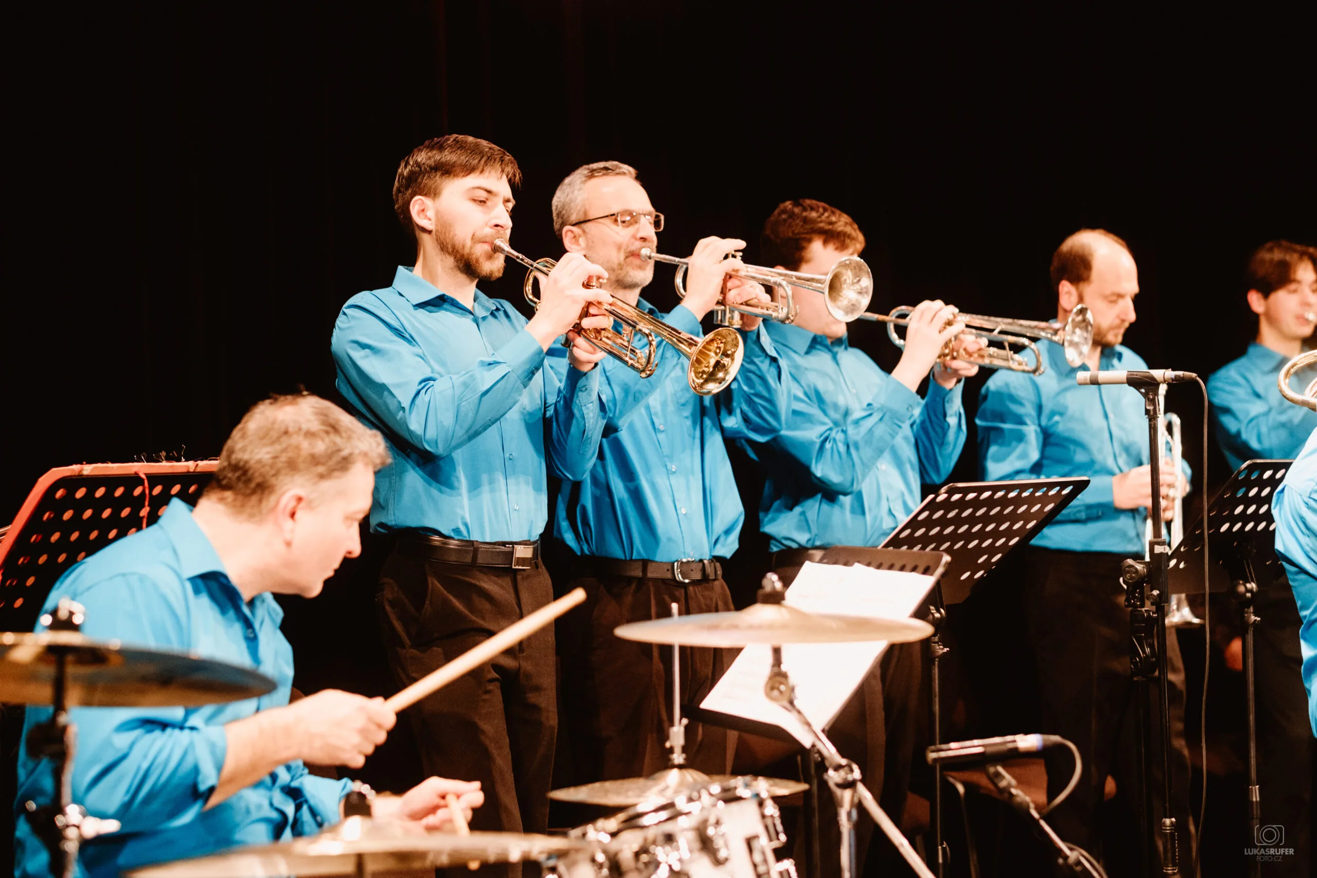 21_KC – KONCERT DVOU BIGBANDU (Big Band LA)_3PRO7319